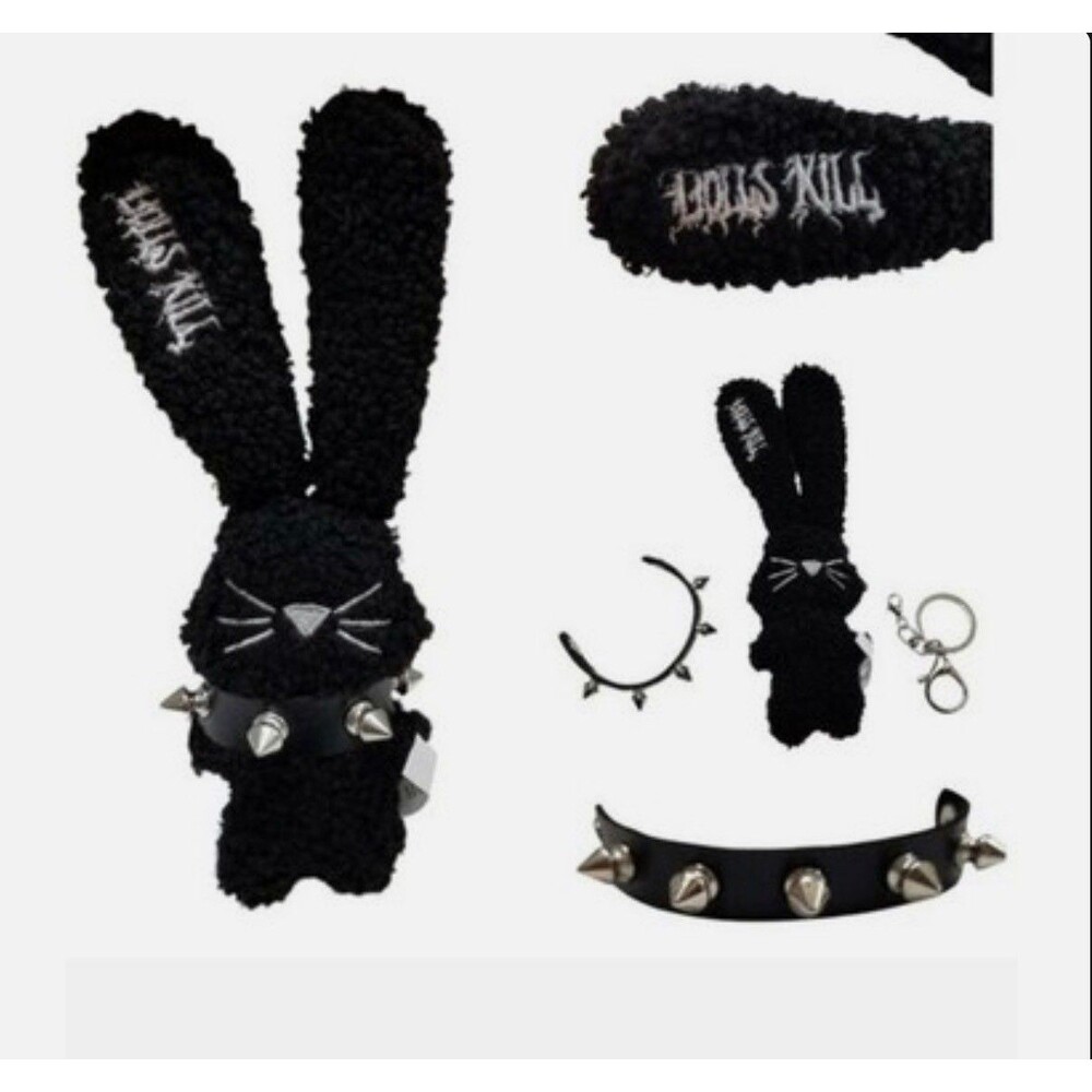 DOLLS KILL Logo Wooly Fuzzy Gothic Bunny Studded Collar Keychain Black NEW